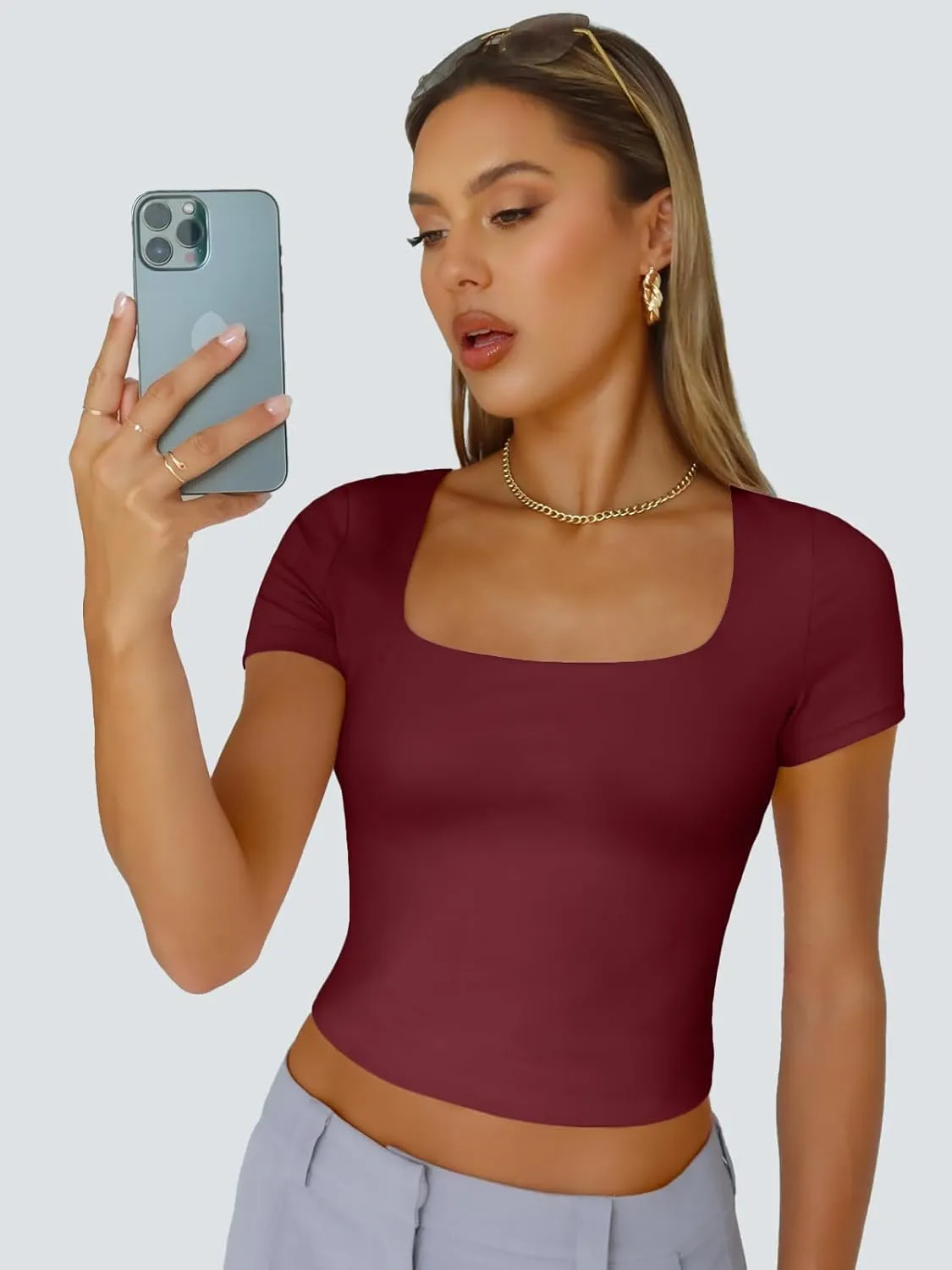 Trendy Queen Tshirts Shirts for Women Double Lined Going Out Crop Tops 2025 Spring Summer Workout Y2k Clothes Beach Fashion