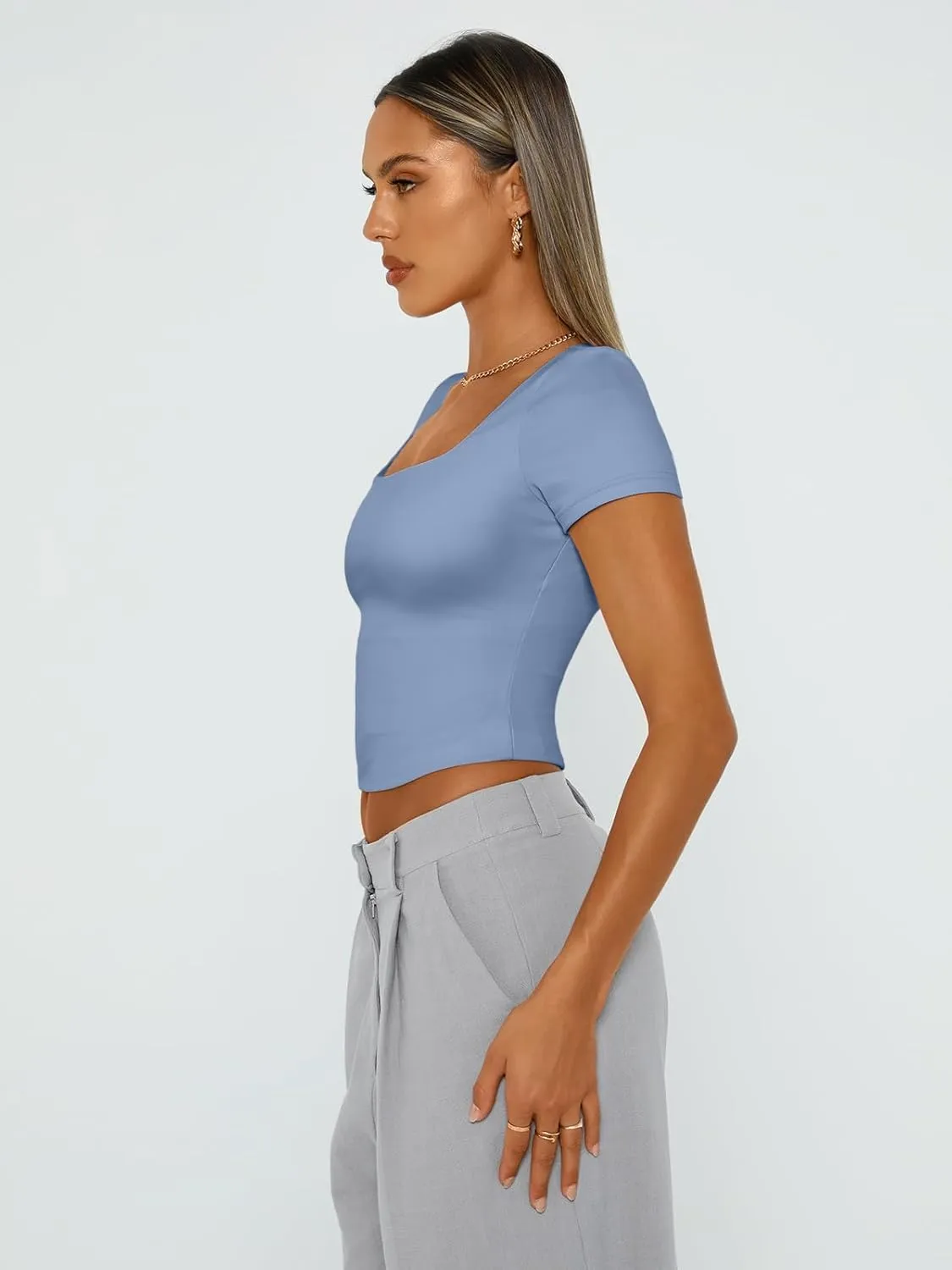 Trendy Queen Tshirts Shirts for Women Double Lined Going Out Crop Tops 2025 Spring Summer Workout Y2k Clothes Beach Fashion