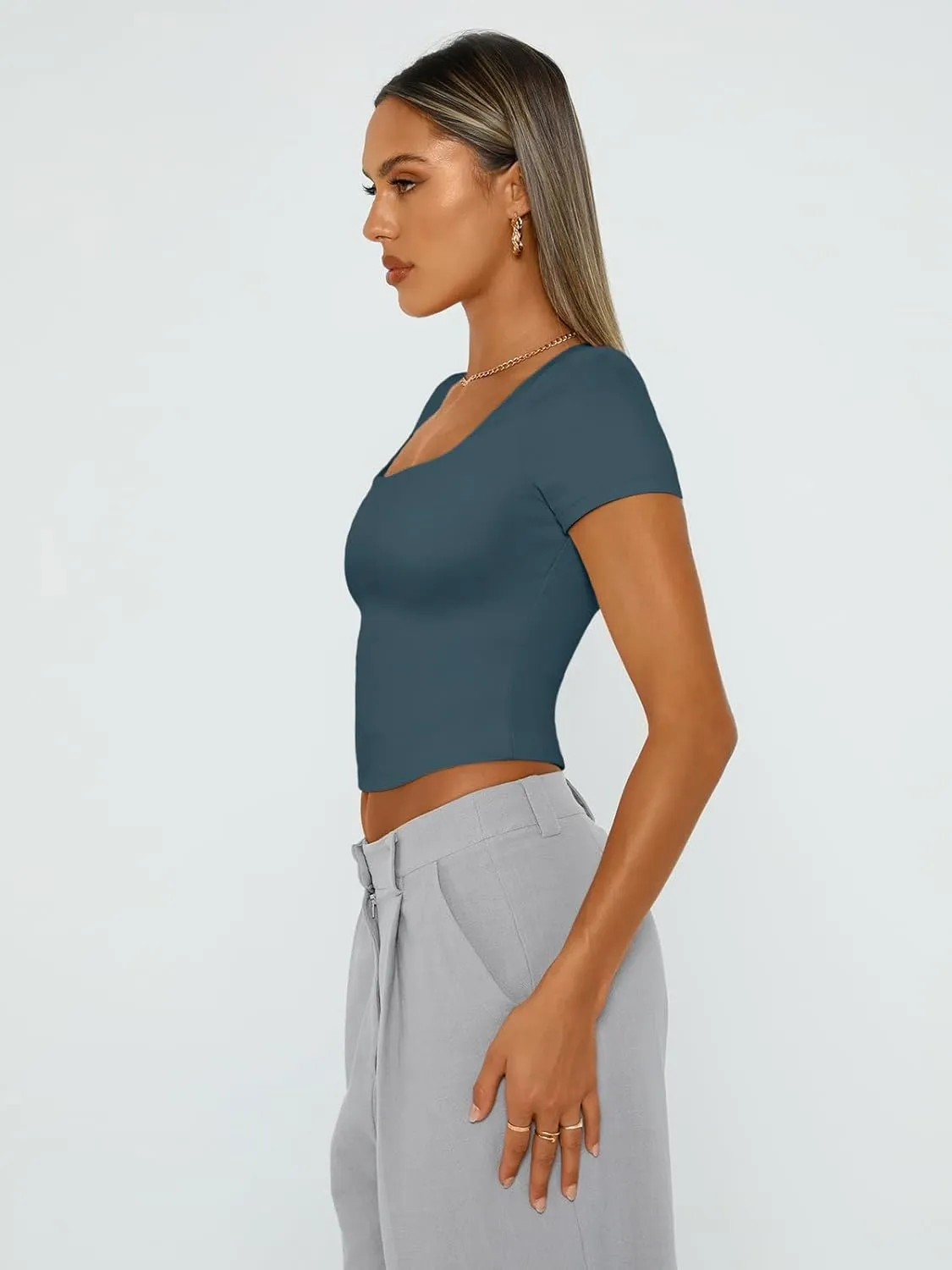 Trendy Queen Tshirts Shirts for Women Double Lined Going Out Crop Tops 2025 Spring Summer Workout Y2k Clothes Beach Fashion