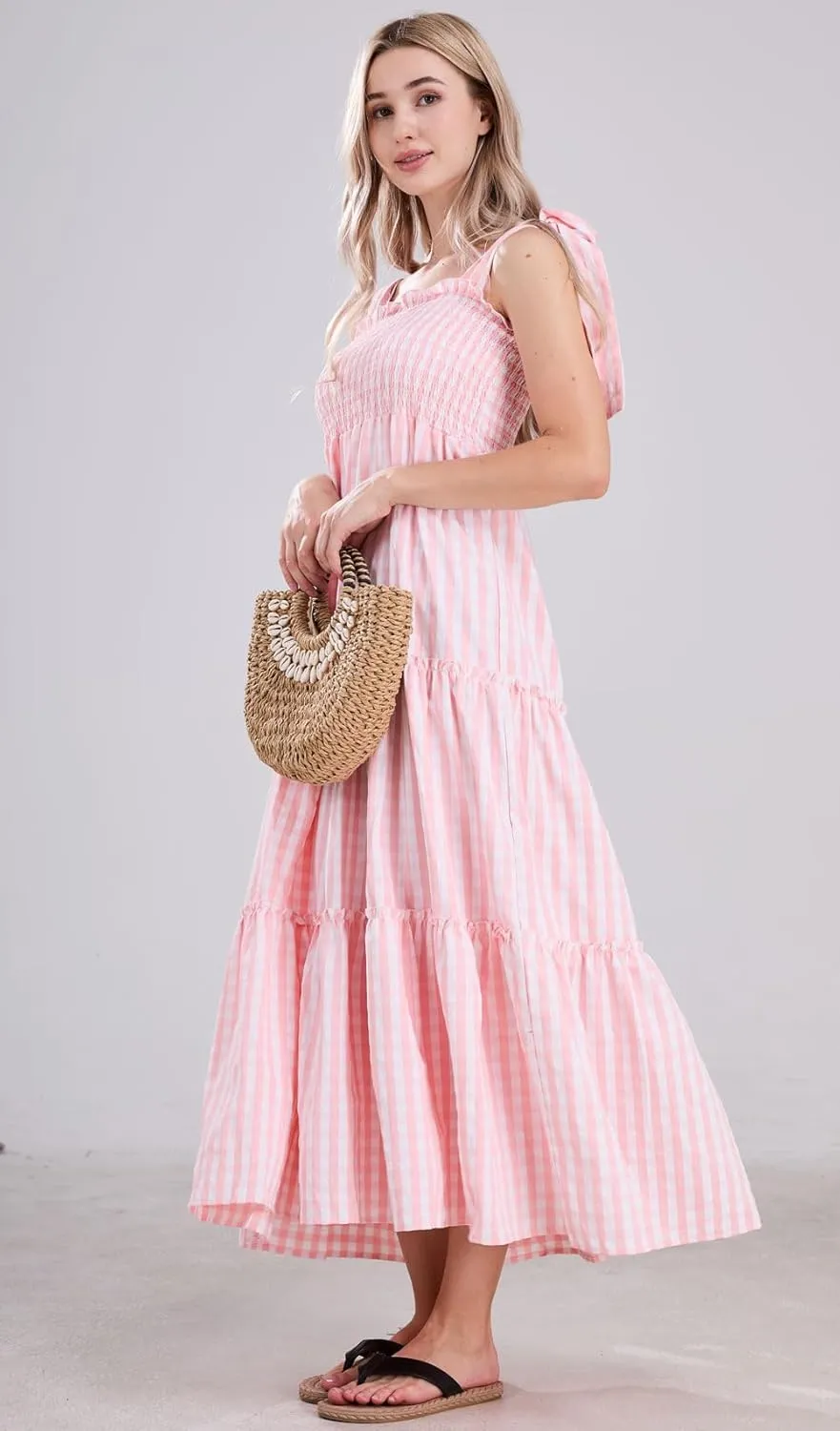 utcoco Women's 2025 Summer Boho Plaid Smocked Dress Spaghetti Strap Square Neck A Line Tiered Long Maxi Dress
