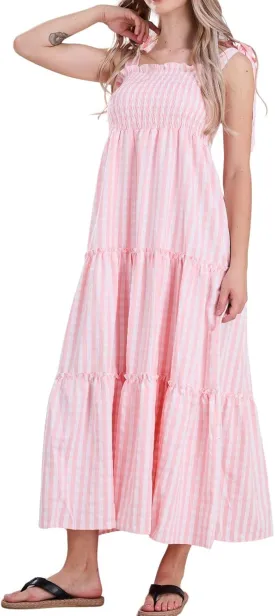 utcoco Women's 2025 Summer Boho Plaid Smocked Dress Spaghetti Strap Square Neck A Line Tiered Long Maxi Dress